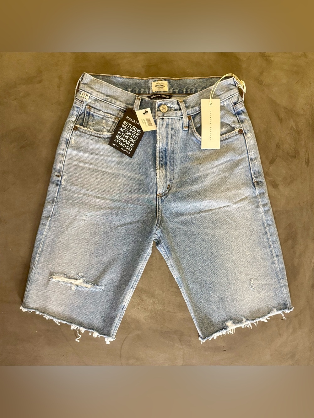 Citizens of Humanity Premium Vintage Libby Relaxed Shorts in the Seventeen Wash